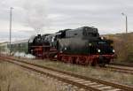 DR 41 1144-9 mit dem Leerzug des  Rotk�ppchen-Express  aus Eisenach, im Bf Karsdorf; 26.10.2008 (Foto: Matthias Kolbinger)