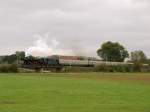 IGE Werrabahn 41 1144-9 mit dem RE 16583  ROTK�PPCHEN-EXPRESS  von Altenburg nach Freyburg, am 04.10.2009 bei Ro�bach.
