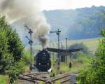 EMBB 52 8154-8 (ex DR 52 4896) mit dem DPE 39135 von Leipzig-Plagwitz zur Abstellung nach Karsdorf, nachdem die Weintouristen den Zug in Freyburg verlassen haben.