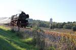 IGE Werrabahn 41 1144-9 mit dem leeren RE 16195 auf der Fahrt von Karsdorf nach Freyburg und weiter nach Altenburg, am 29.09.2013 bei Balgst�dt.