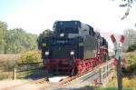IGE Werrabahn 41 1144-9 mit dem leeren RE 16196  Rotk�ppchen-Express I  am 29.09.2013 bei Balgst�dt auf der Fahrt zur Abstellung nach Karsdorf.