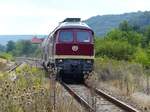 EBS 132 334-4 mit dem DPE 74384 von Naumburg Hbf nach Karsdorf, am 20.08.2016 in Laucha. (Foto: Raf Kuke)