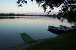 friedliche Stille in der Weite der Seen und Bergwelt