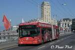 Trolleybus articulé Hess BGT-N2C 836 Avec la pub LHC  Ici à Lausanne Grand pont  le 10 Avril 2020