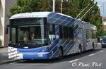 Trolleybus articulé Hess BGT-N2C 857 avec la pub 20 Minutes
Ici à Lausanne Bellevaux
le 17 Septembre 2013